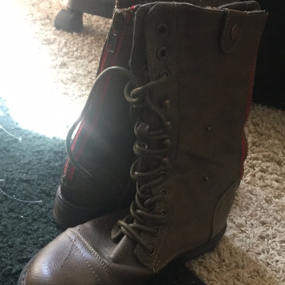Brown combat boots - Picture 2 of 4